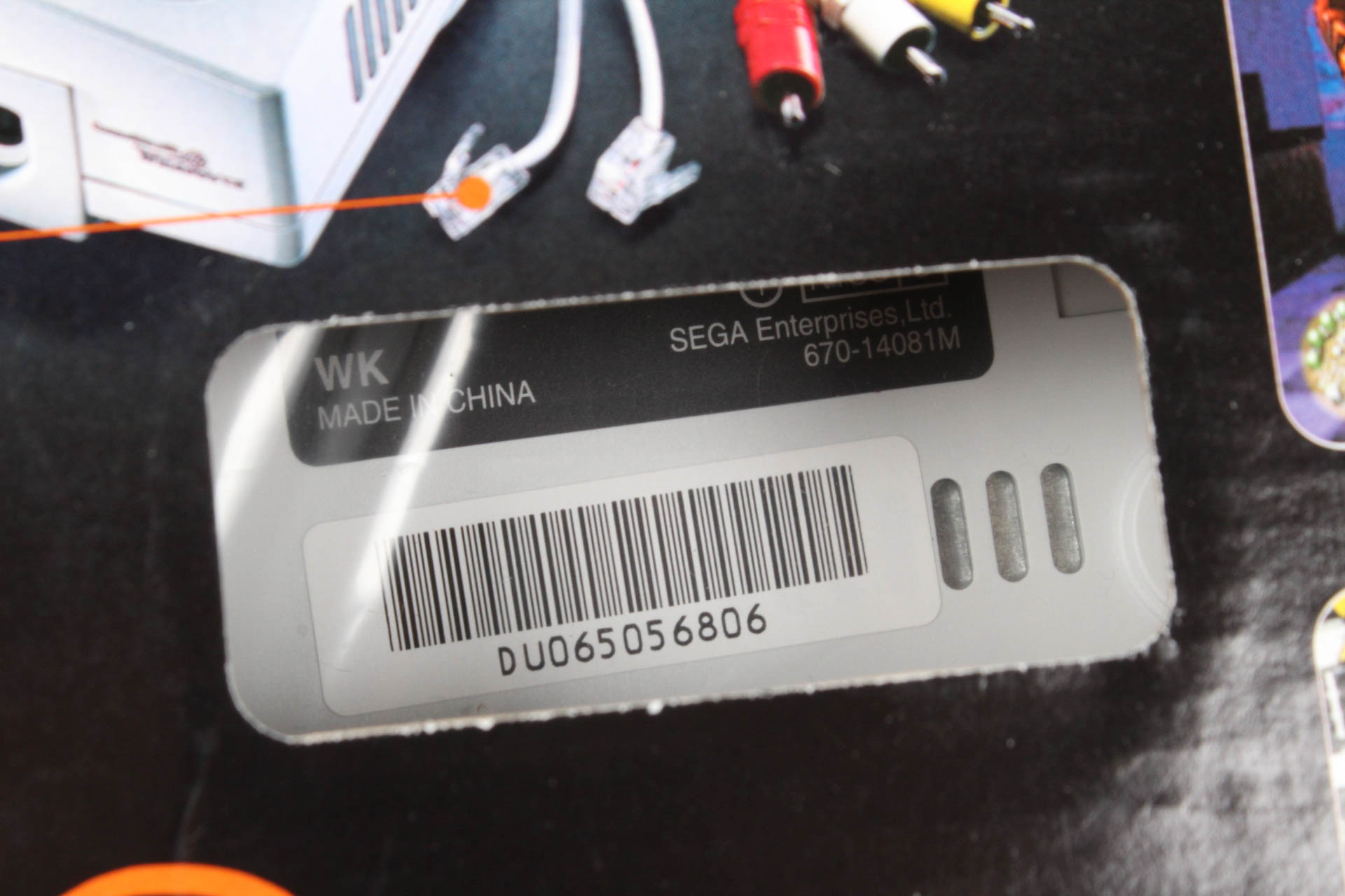 Sega Dreamcast With Accessories