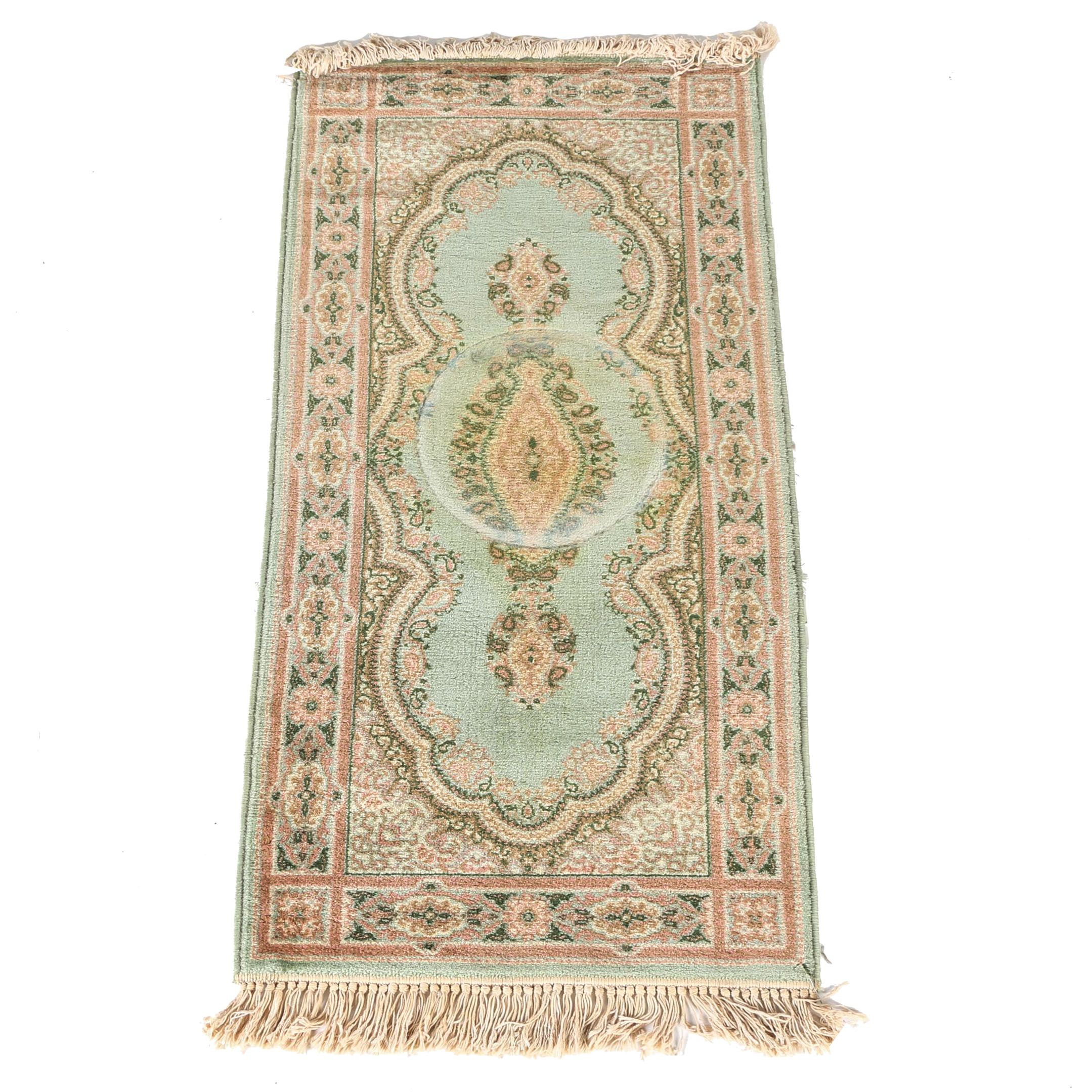 Power-Loomed Persian Style Accent Rug