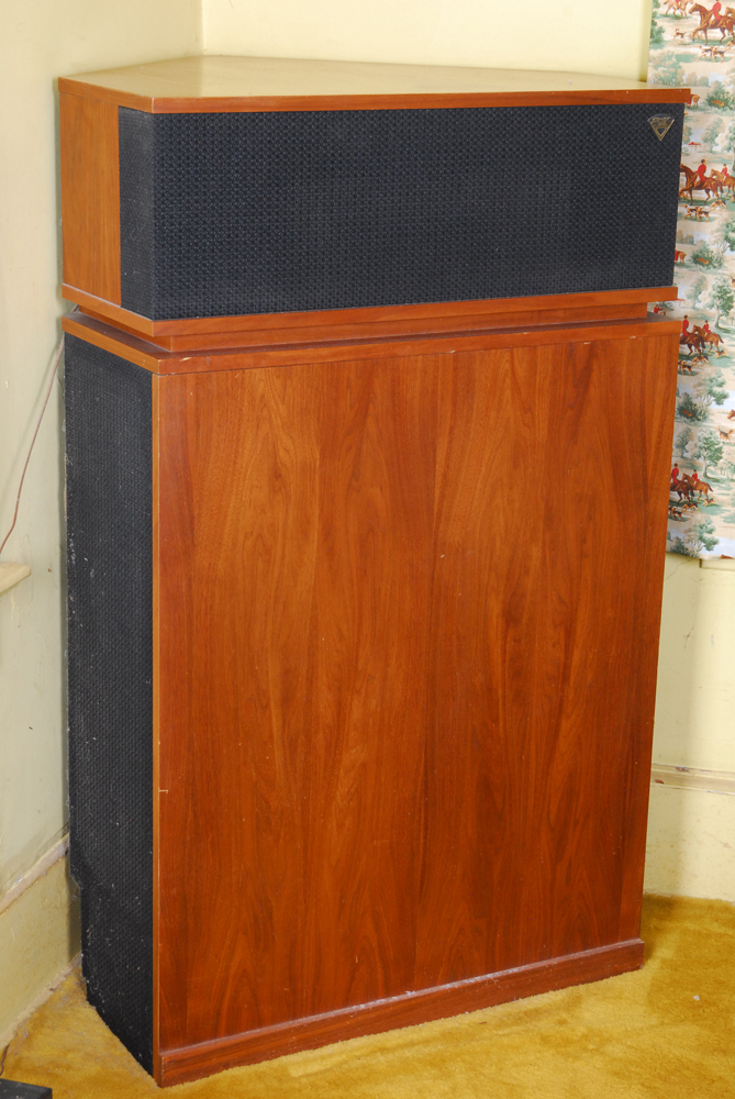 Pair of Vintage Klipschorn K-B-WL Floor Standing Corner Horn Speakers