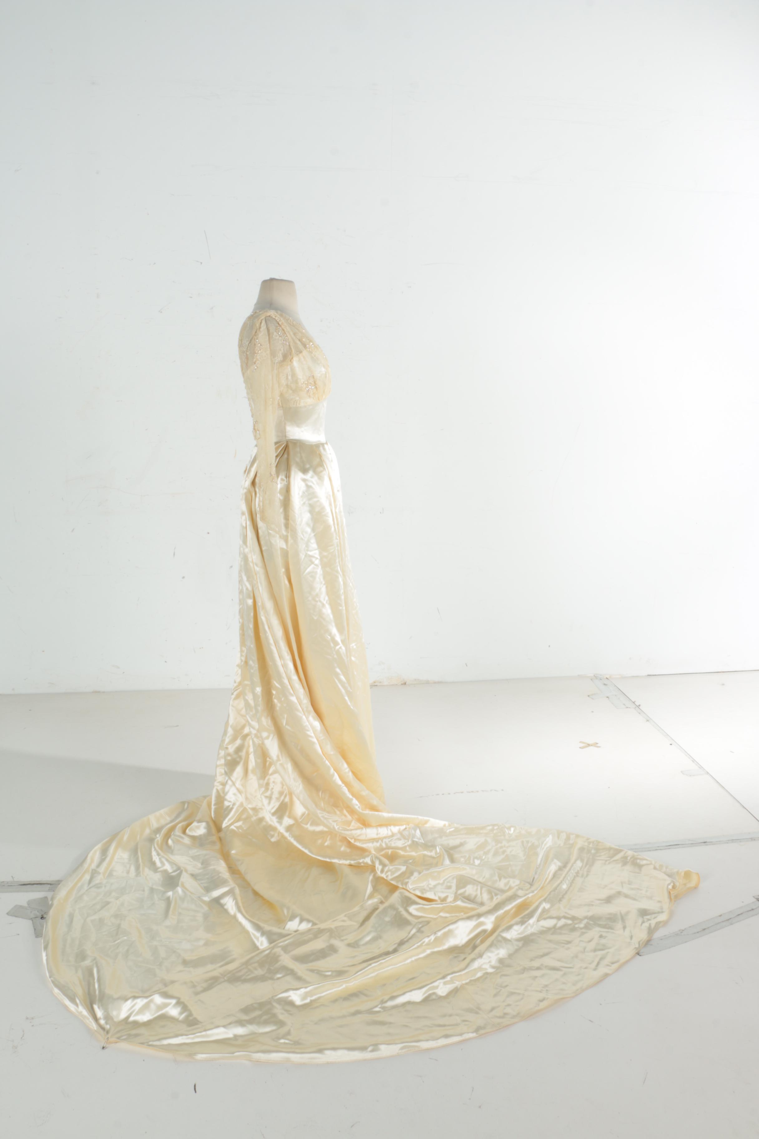 Circa 1950s Vintage Wedding Dress