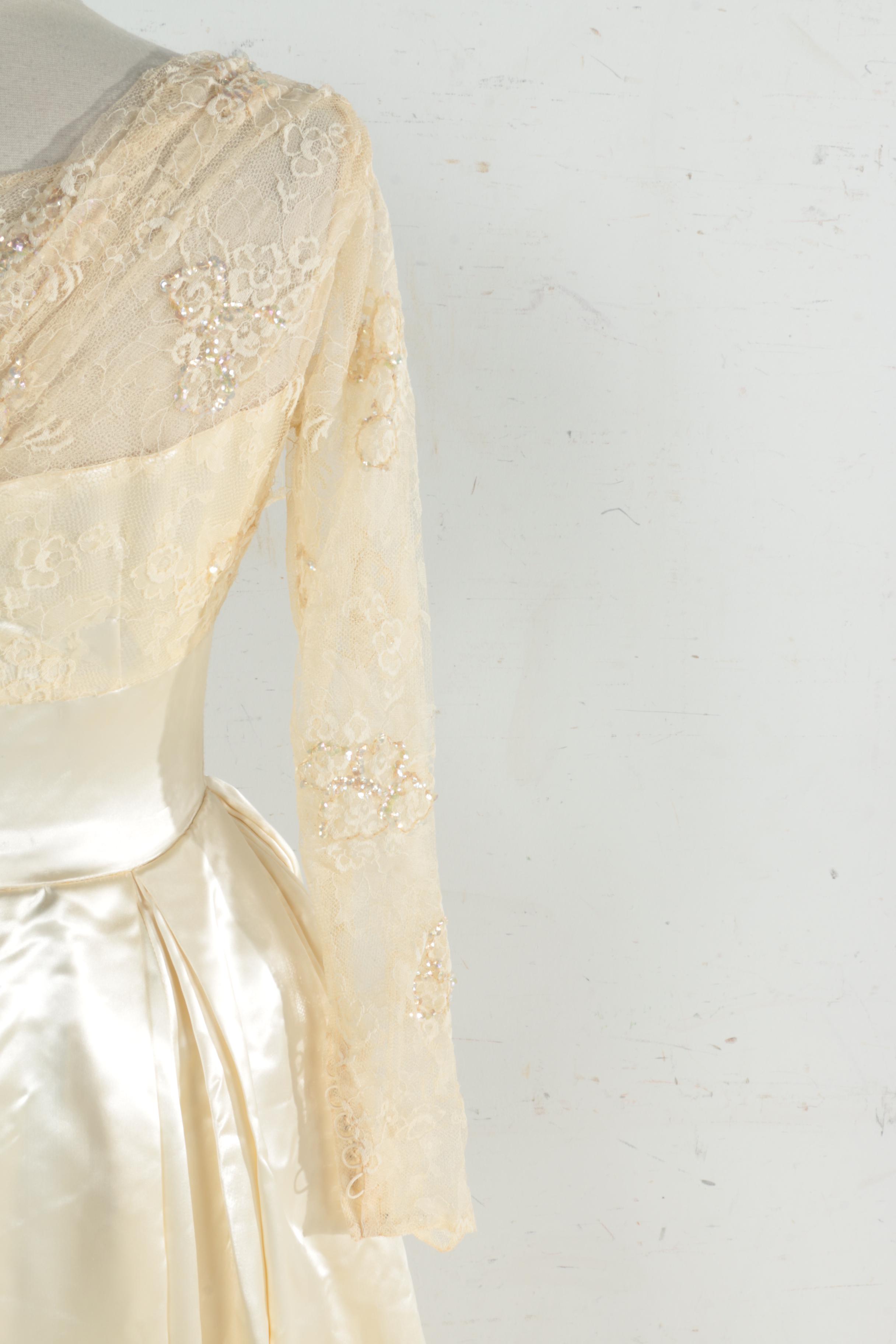 Circa 1950s Vintage Wedding Dress