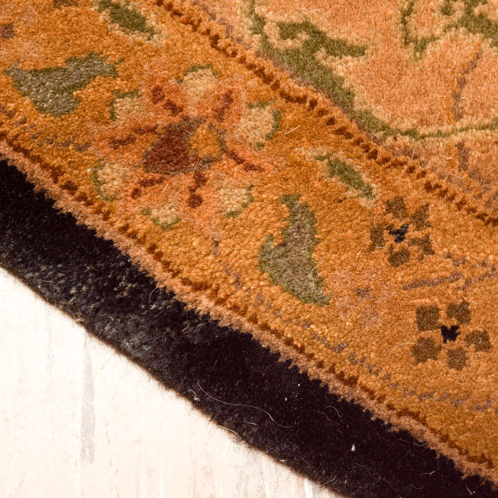 Hand-Knotted Indo-Persian Round Area Rug