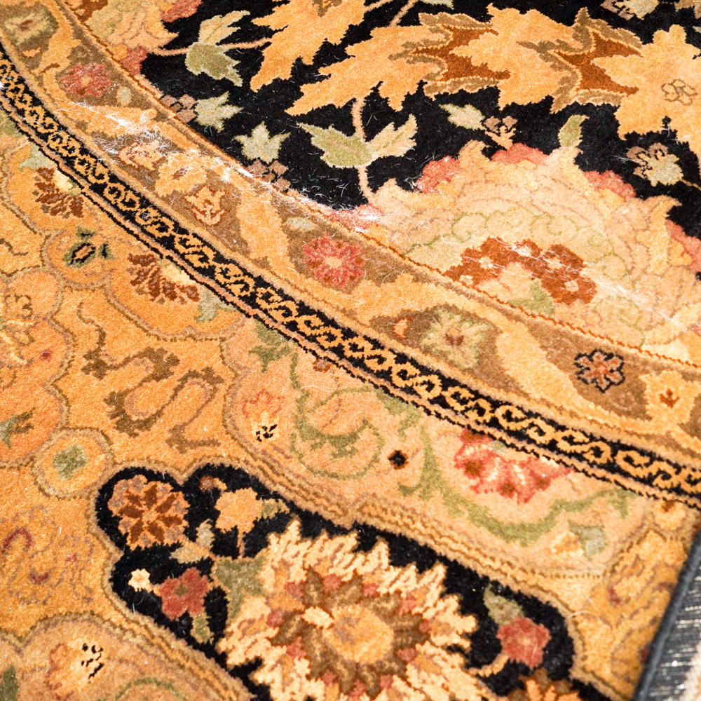 Hand-Knotted Indo-Persian Round Area Rug