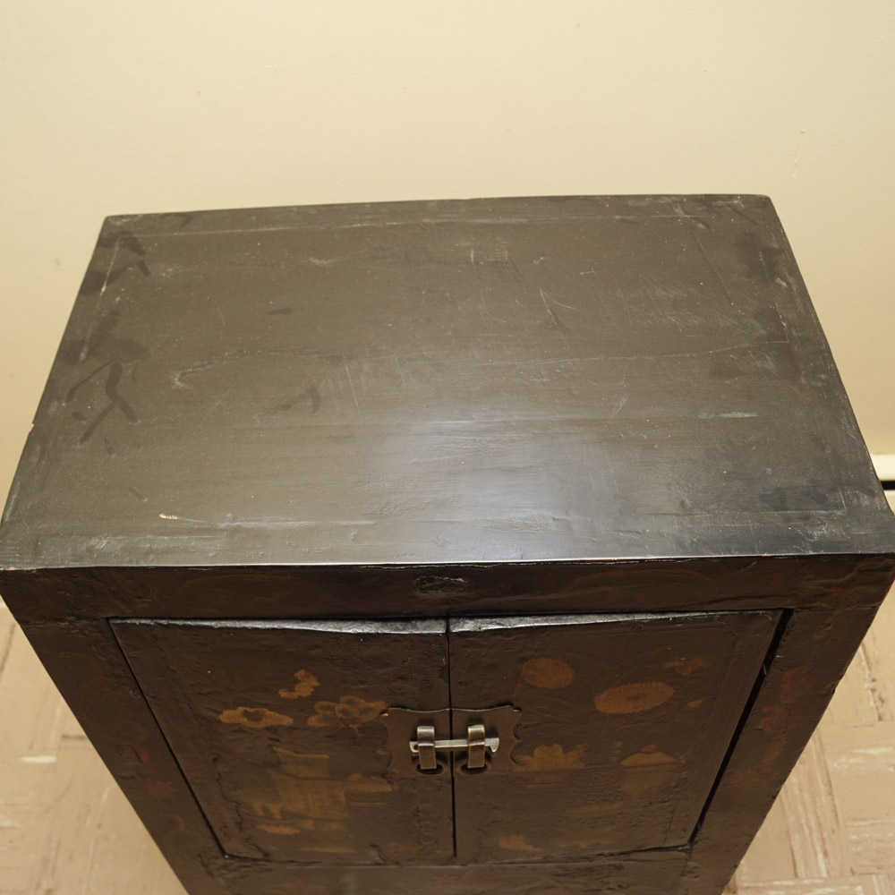 Chinese-Style Lacquered Wood Cabinet