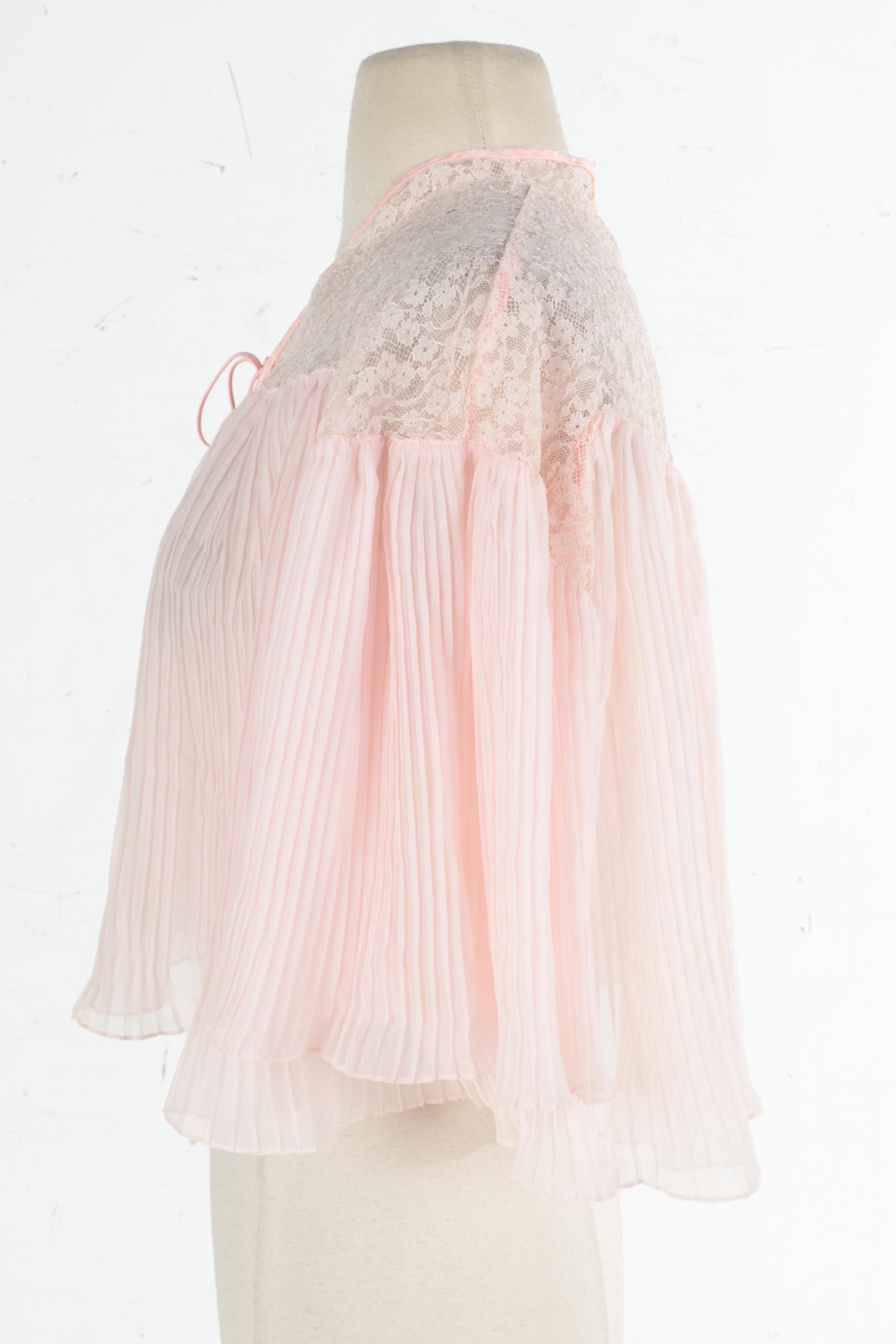 Vintage Ariel Barbizon Light Pink Crystal Pleat Bed Jacket