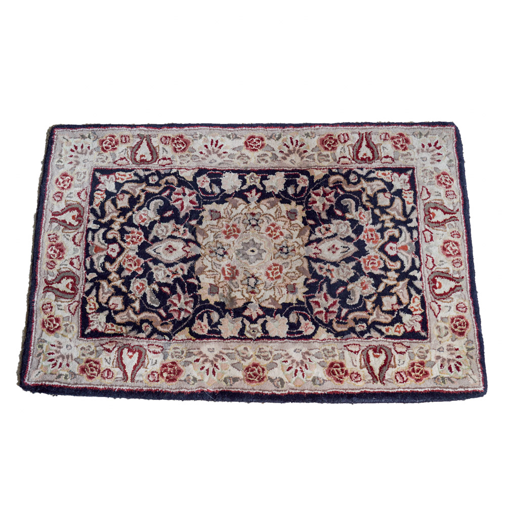 Tufted Persian-Style Accent Rug
