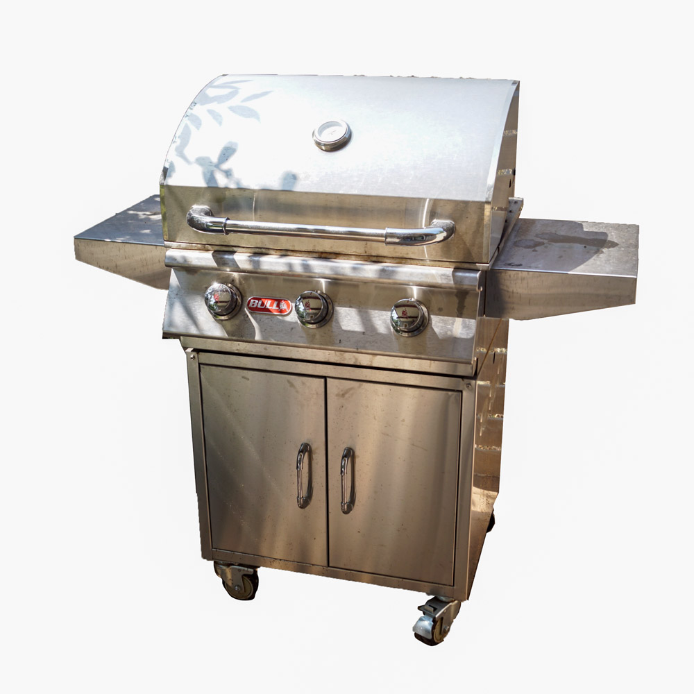 Bull Outdoor Grill