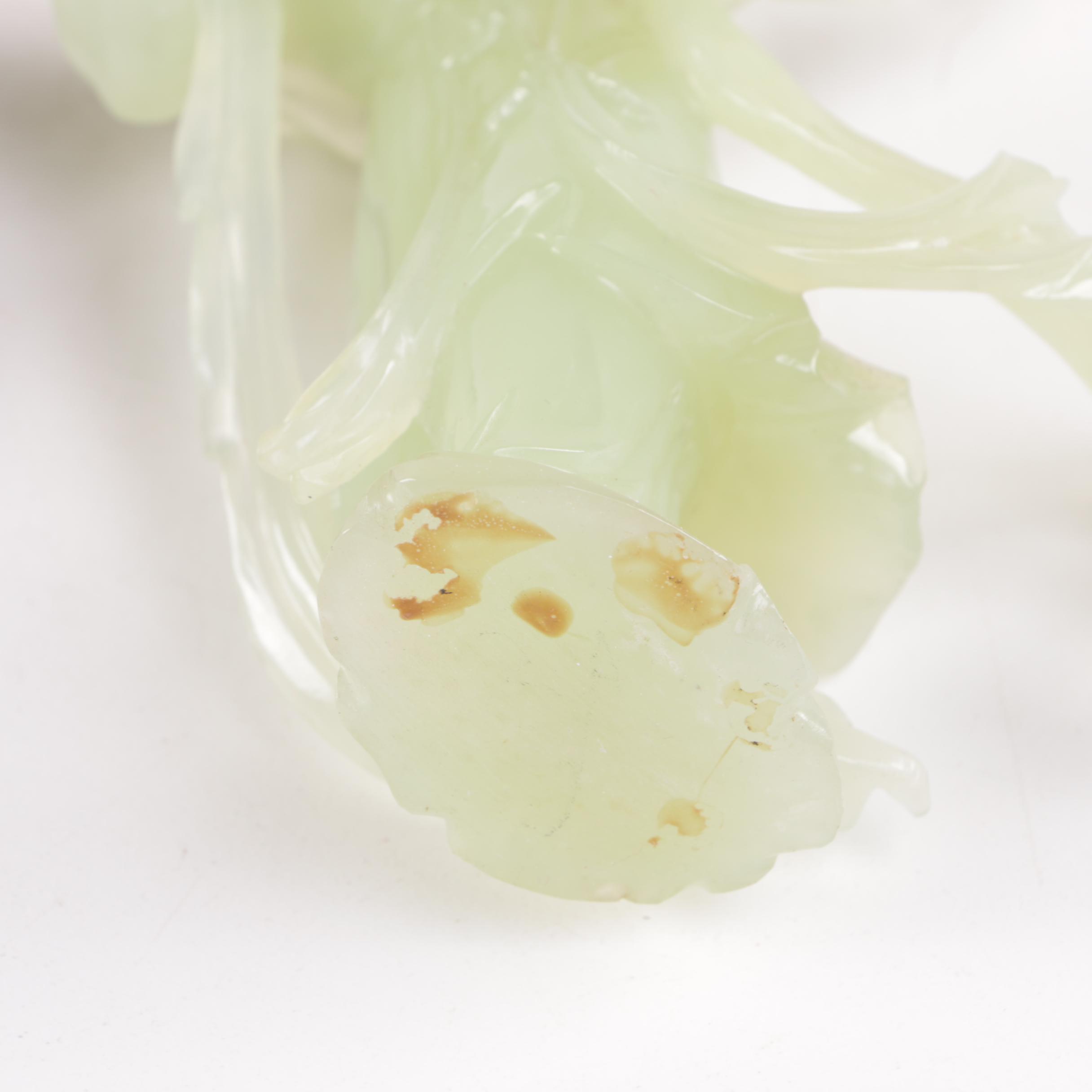 Carved Bowenite Figurine of Guanyin with Stand