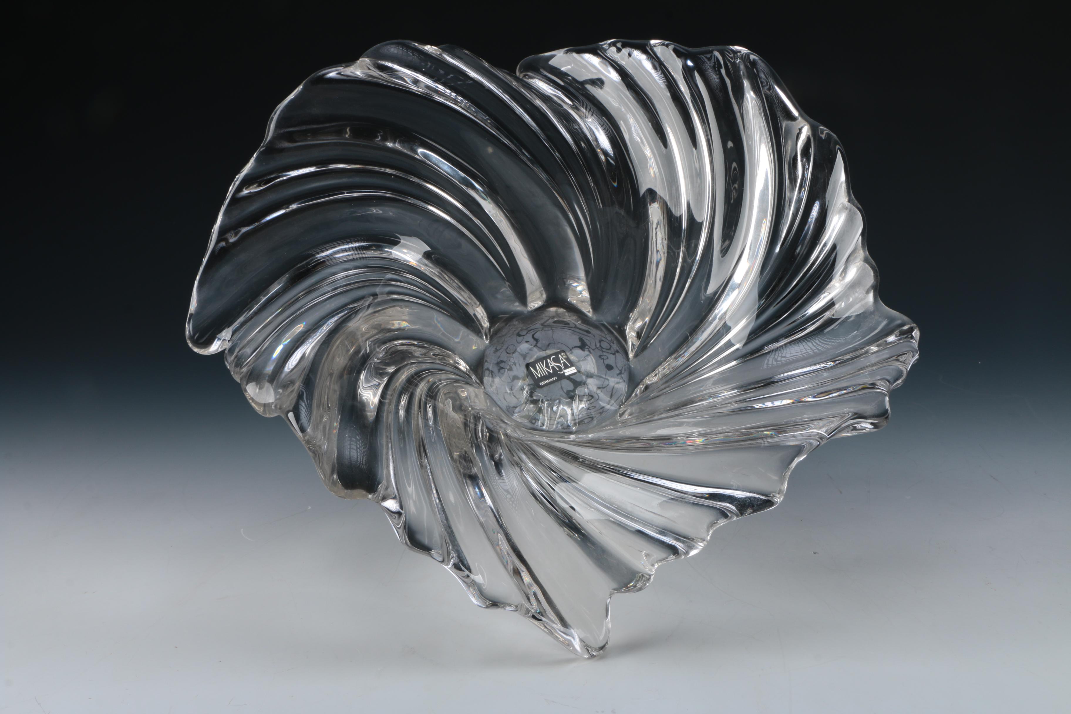 Mikasa Swirl Design Crystal Bowl