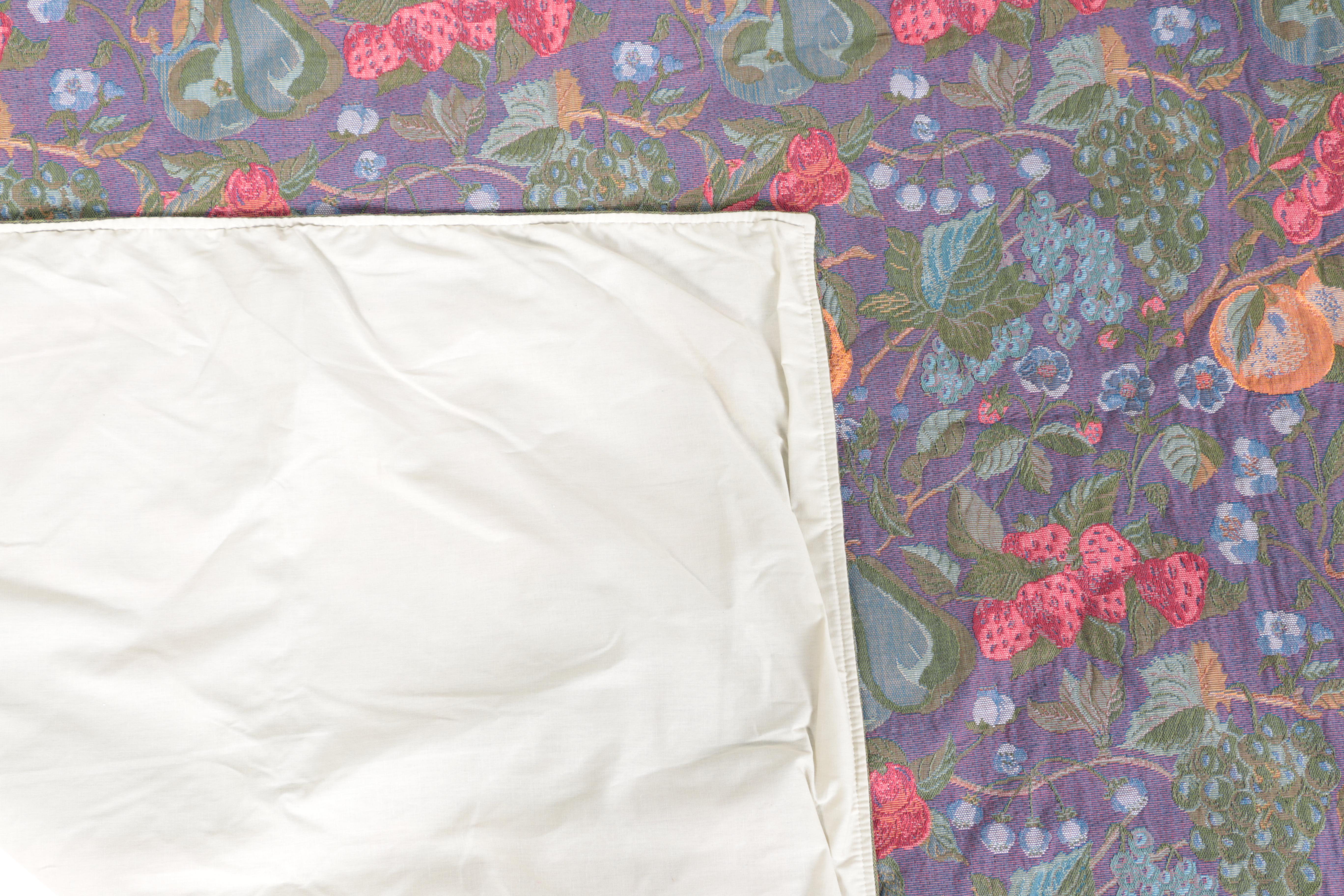 "Ambiences de France" Fruit and Floral Tapestry