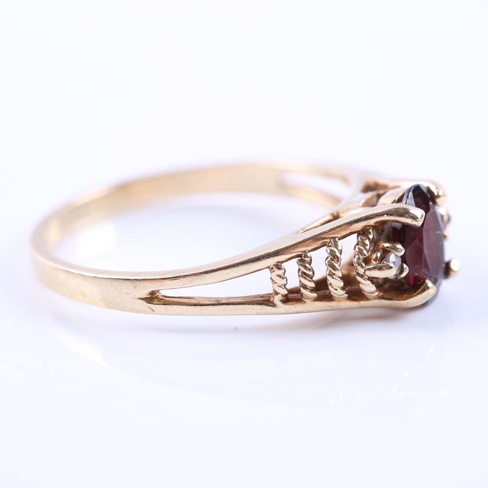 10K Yellow Gold Garnet and Cubic Zirconia Ring