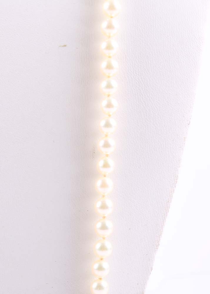 Cultured Pearl Necklace with 14K Yellow Gold Clasp