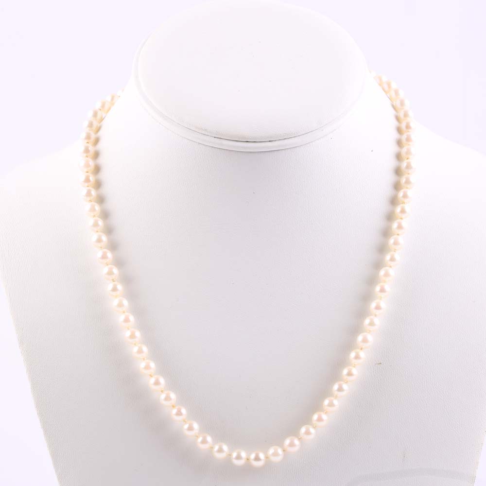 Cultured Pearl Necklace with 14K Yellow Gold Clasp