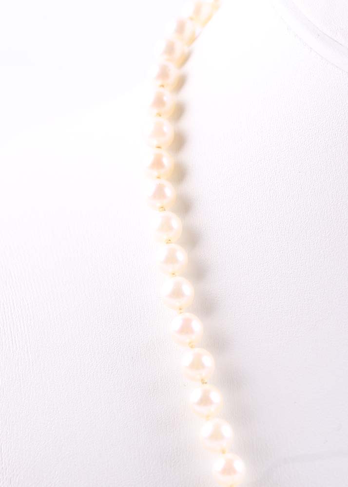 Cultured Pearl Necklace with 14K Yellow Gold Clasp
