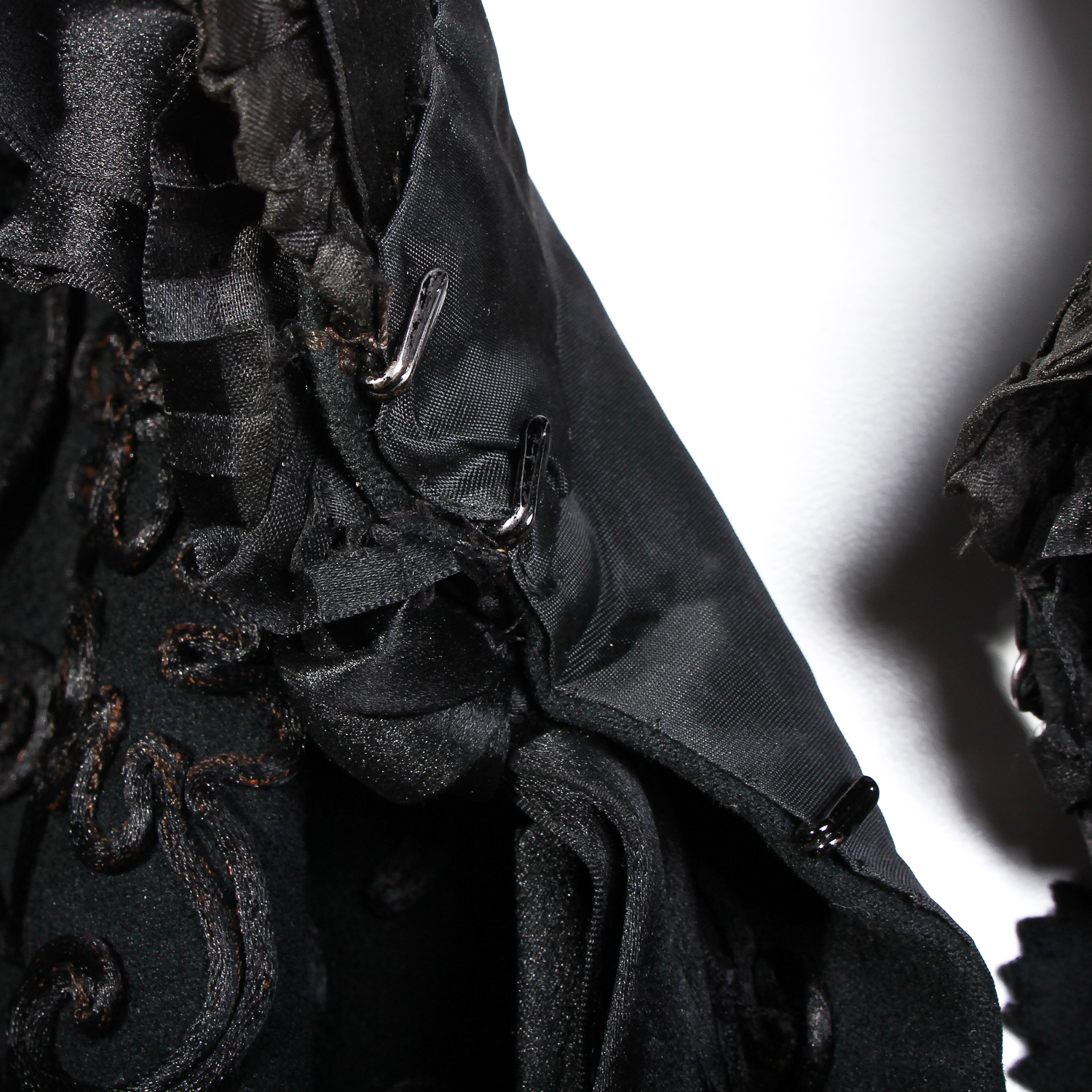 Victorian Wool Capelet