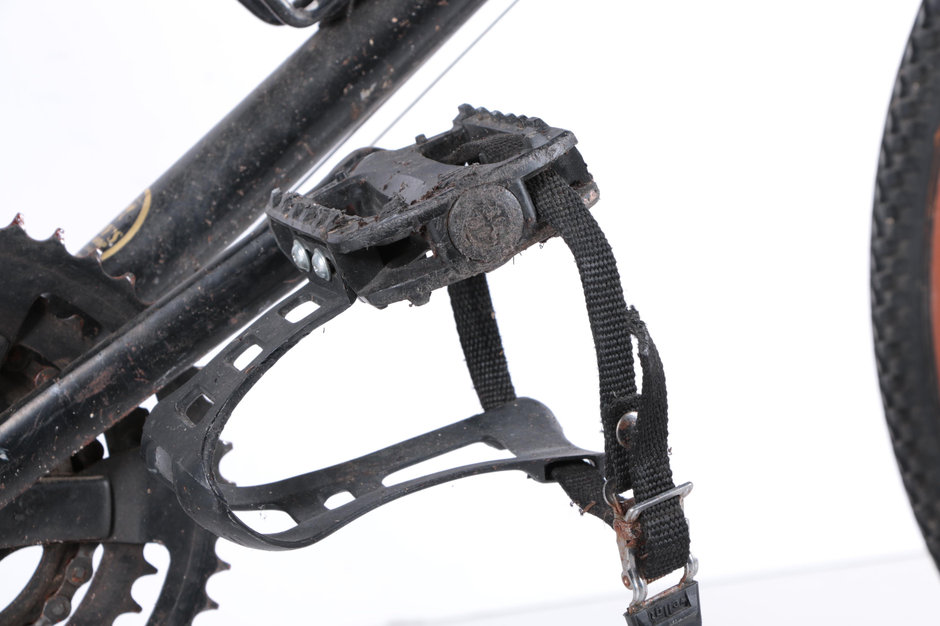 Schwinn Mirada Sport Bicycle