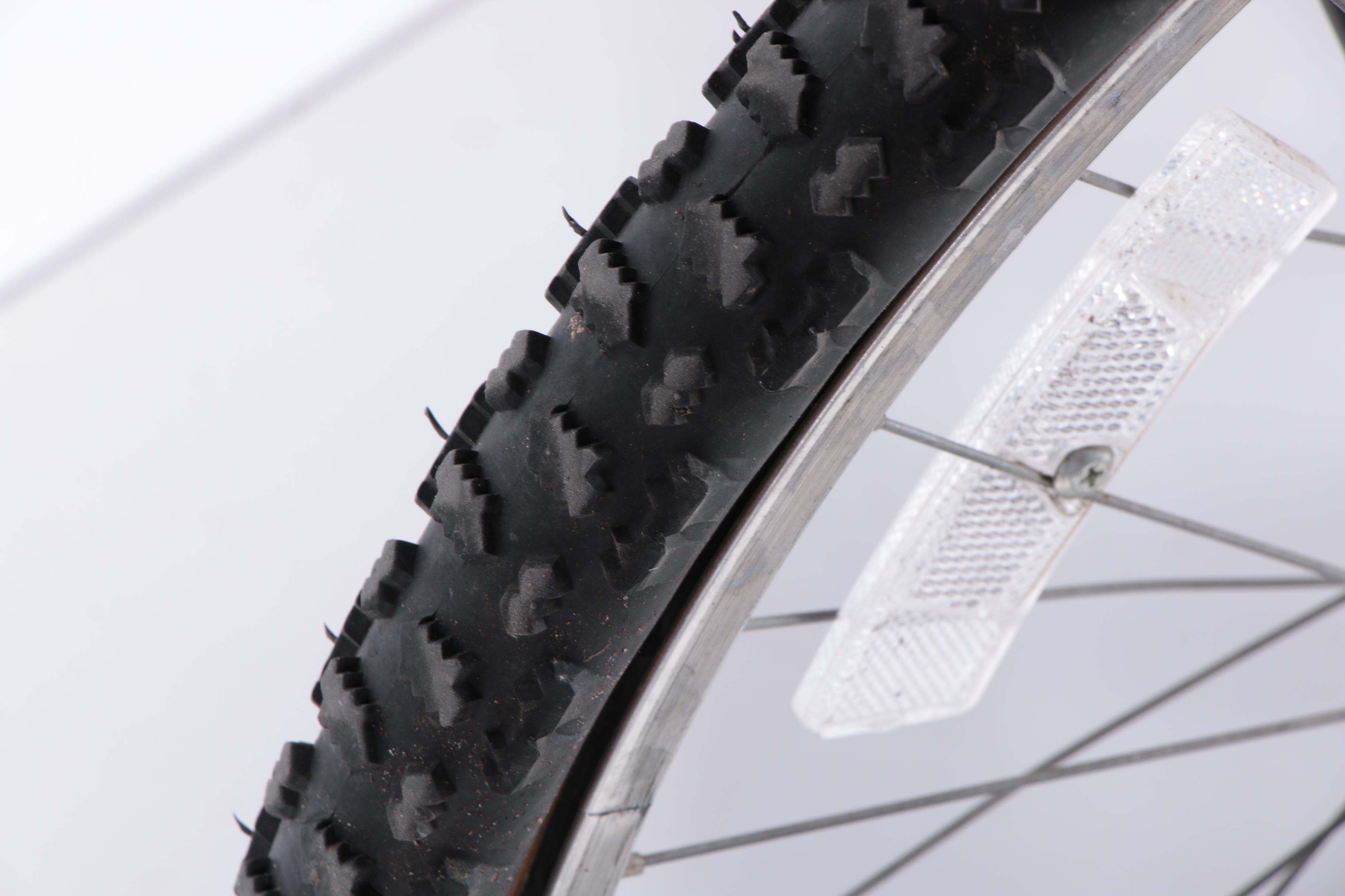 Schwinn Mirada Sport Bicycle