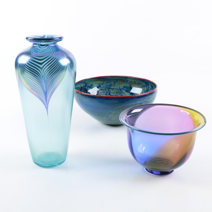 Collection of Art Glass Décor Including Stuart Abelman, Josh Simpson and Transjö
