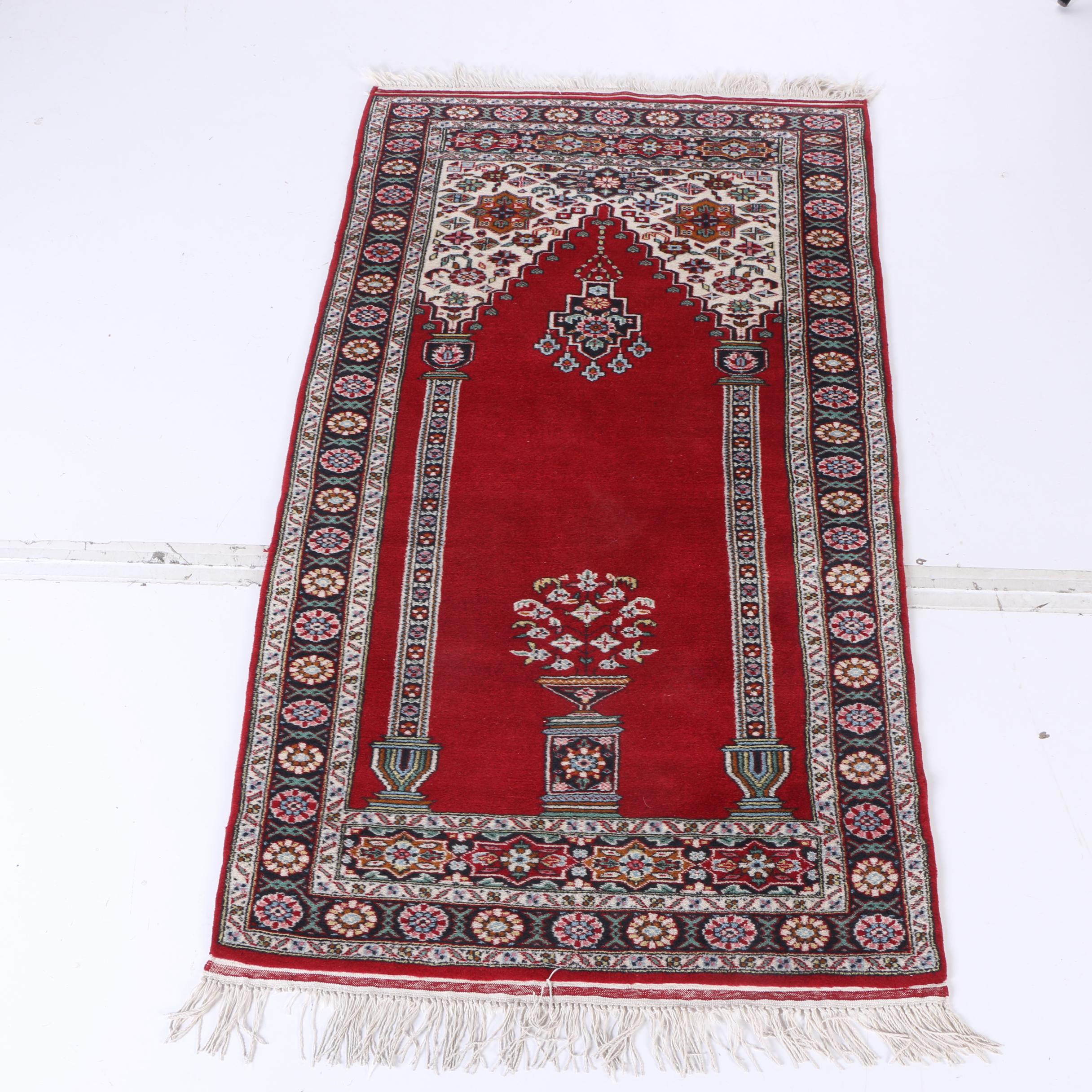 Hand-Knotted Ghiordes Prayer Rug