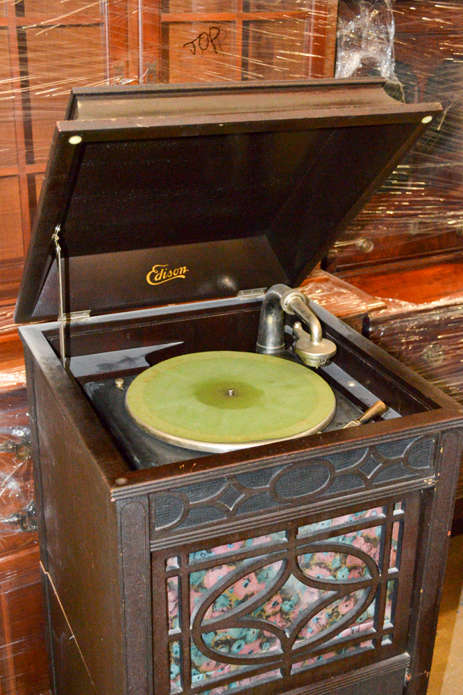 Early 20th Century Edison Diamond Disc Phonograph Player C-150