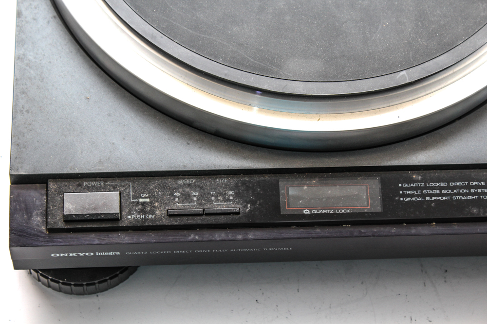 Onkyo Integra CP-1055F Turntable