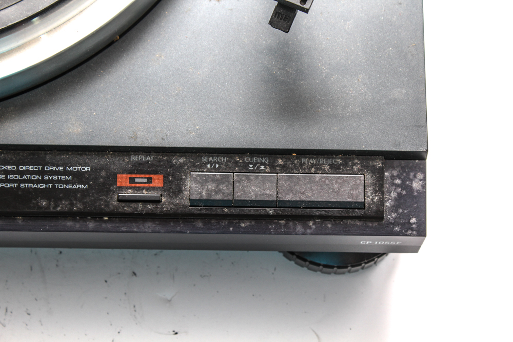 Onkyo Integra CP-1055F Turntable