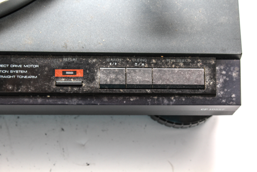 Onkyo Integra CP-1055F Turntable