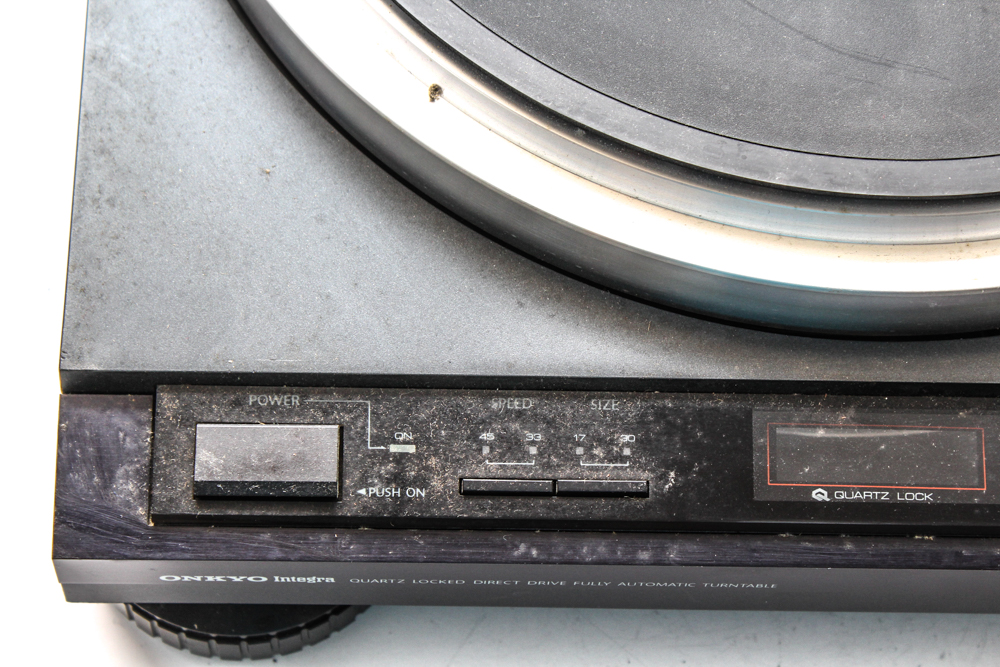 Onkyo Integra CP-1055F Turntable