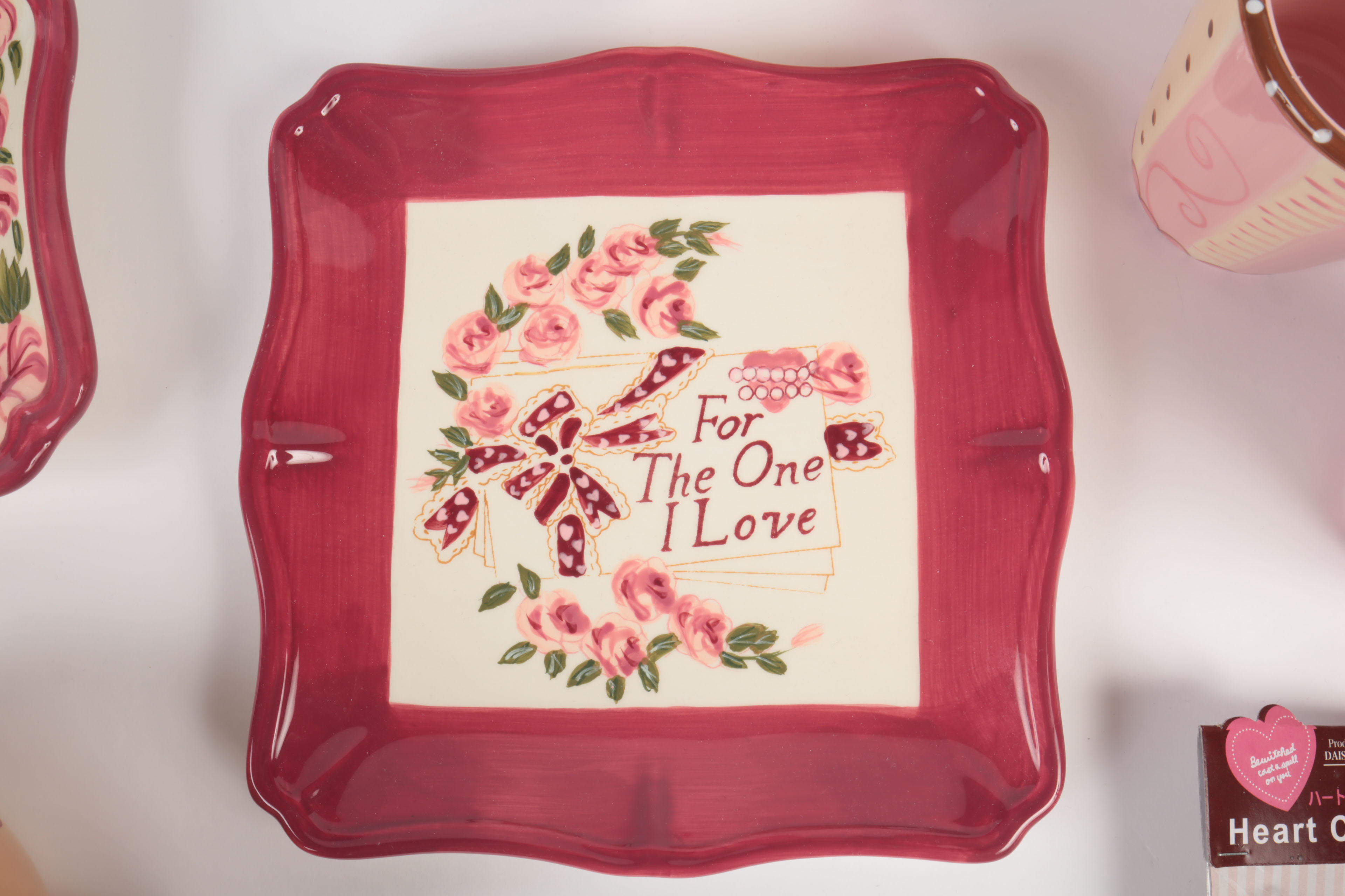 Heart Decorated Ceramic Tableware