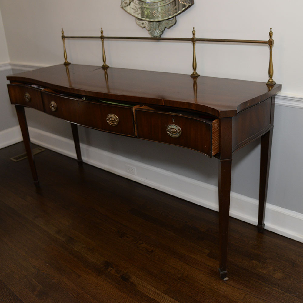 Vintage Federal Style Mahogany Sideboard by Kittinger