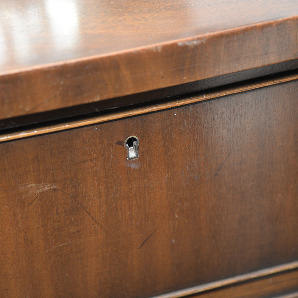 Vintage Federal Style Mahogany Sideboard by Kittinger