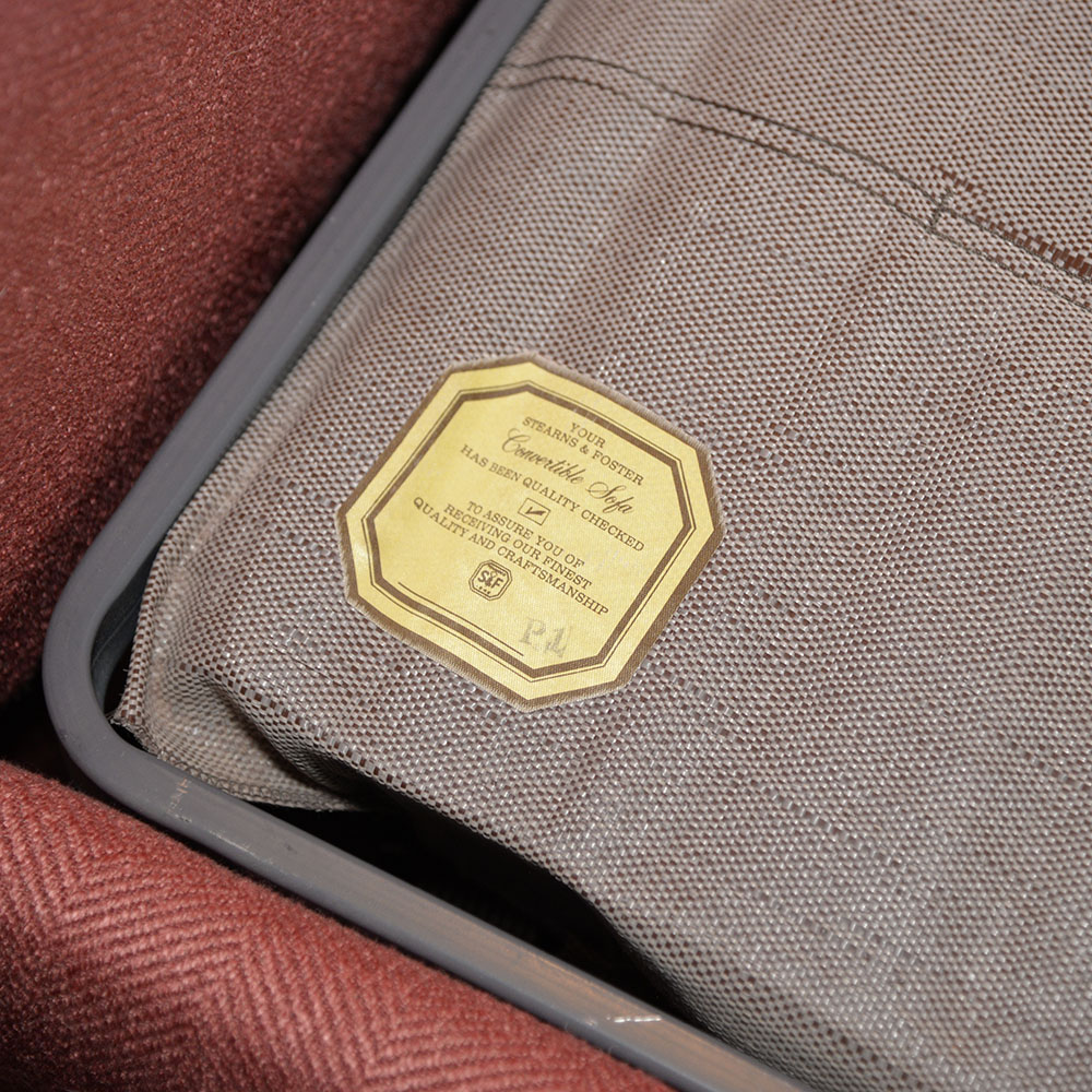 Stearns & Foster Convertible Fashion Sofa