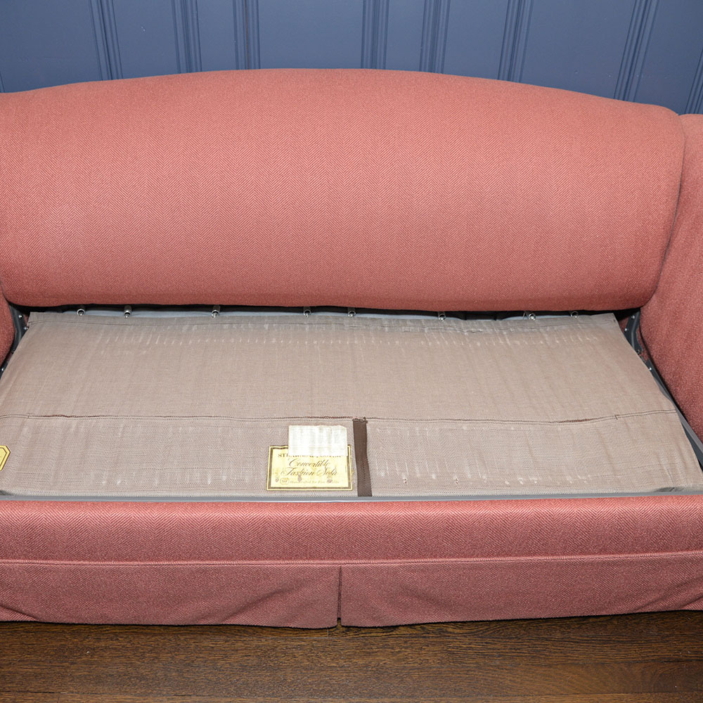 Stearns & Foster Convertible Fashion Sofa