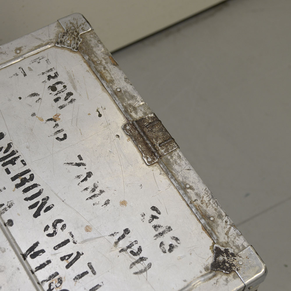 Kowa Industry Metal Trunk