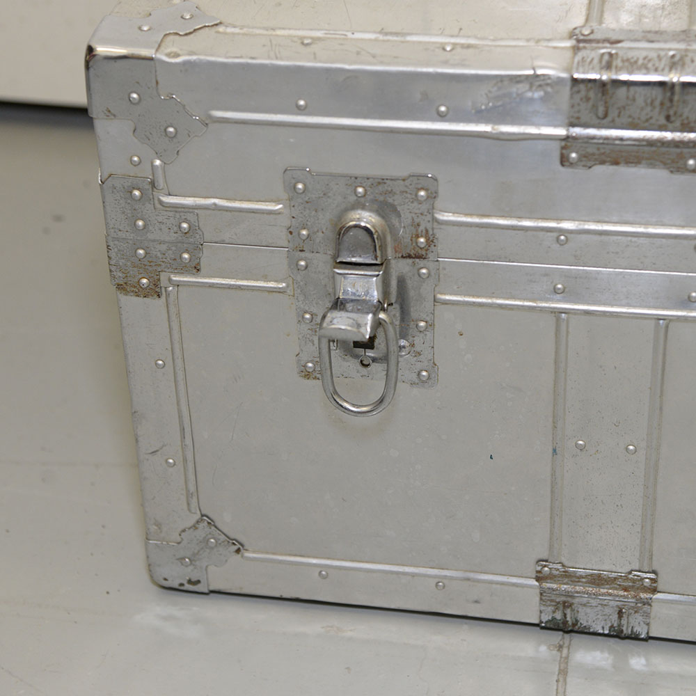 Kowa Industry Metal Trunk