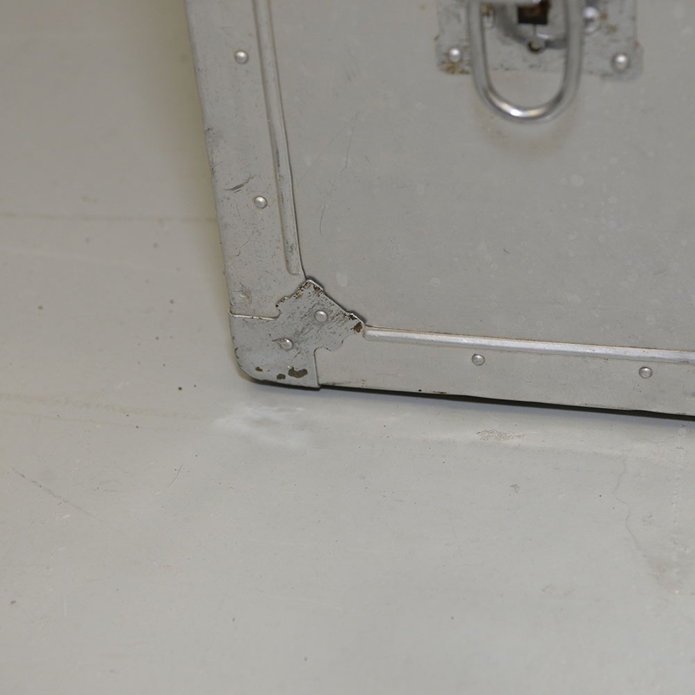 Kowa Industry Metal Trunk