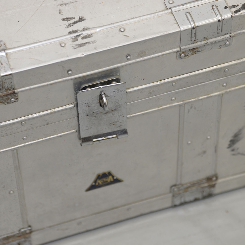 Kowa Industry Metal Trunk