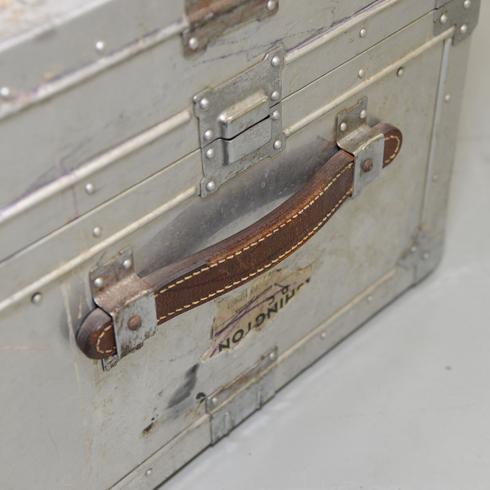 Kowa Industry Metal Trunk
