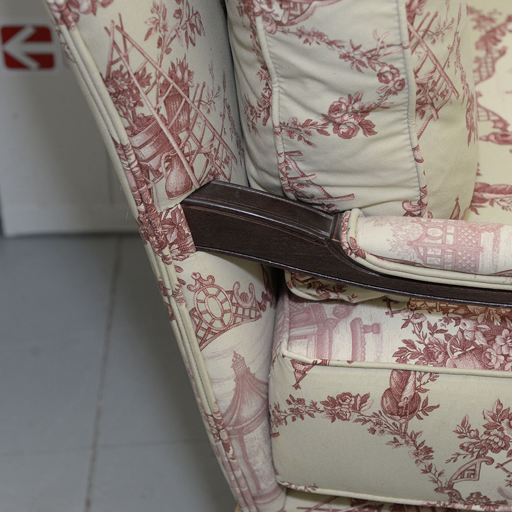Toile Upholstered Fauteil a la Reine Chair