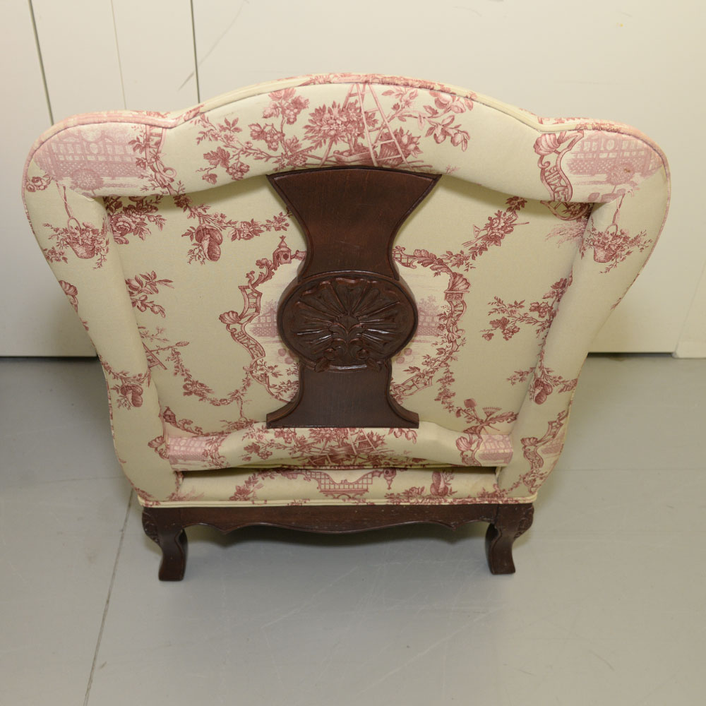 Toile Upholstered Fauteil a la Reine Chair