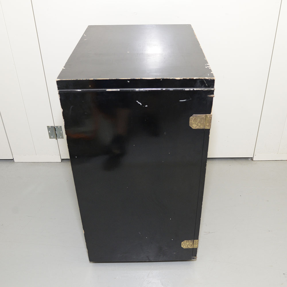 Vintage Dual Turntable, Sansui Receiver and Cabinet