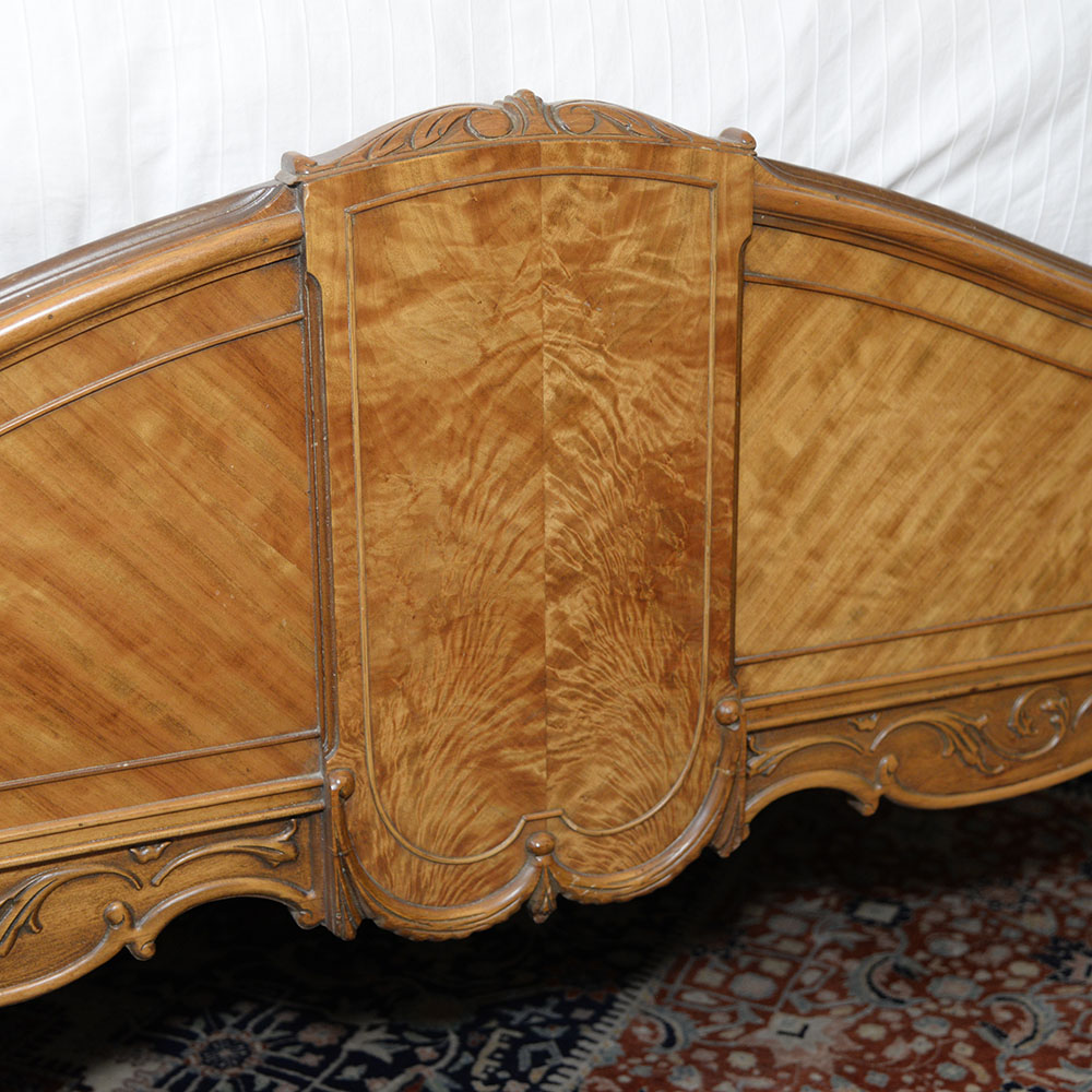 Vintage Louis XV Style Bedroom Suite