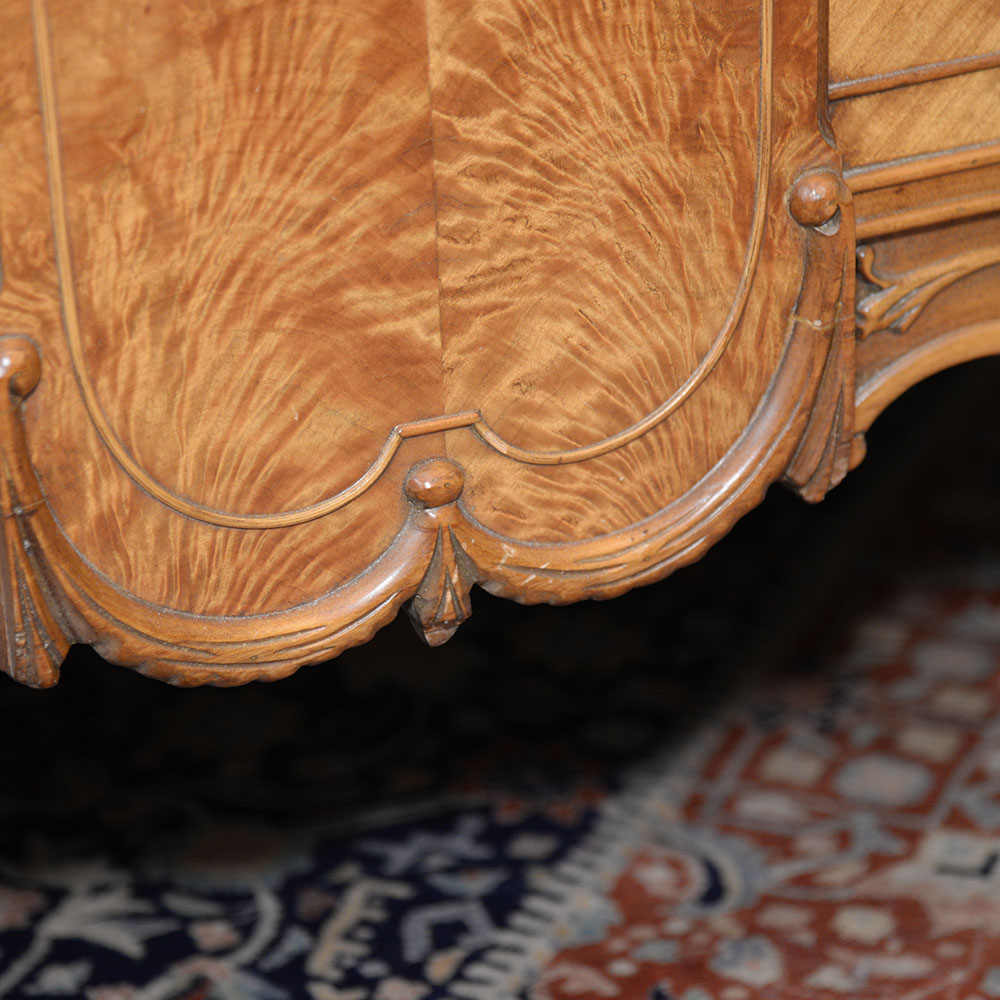 Vintage Louis XV Style Bedroom Suite