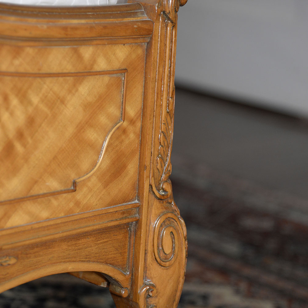 Vintage Louis XV Style Bedroom Suite