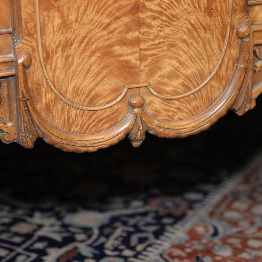 Vintage Louis XV Style Bedroom Suite