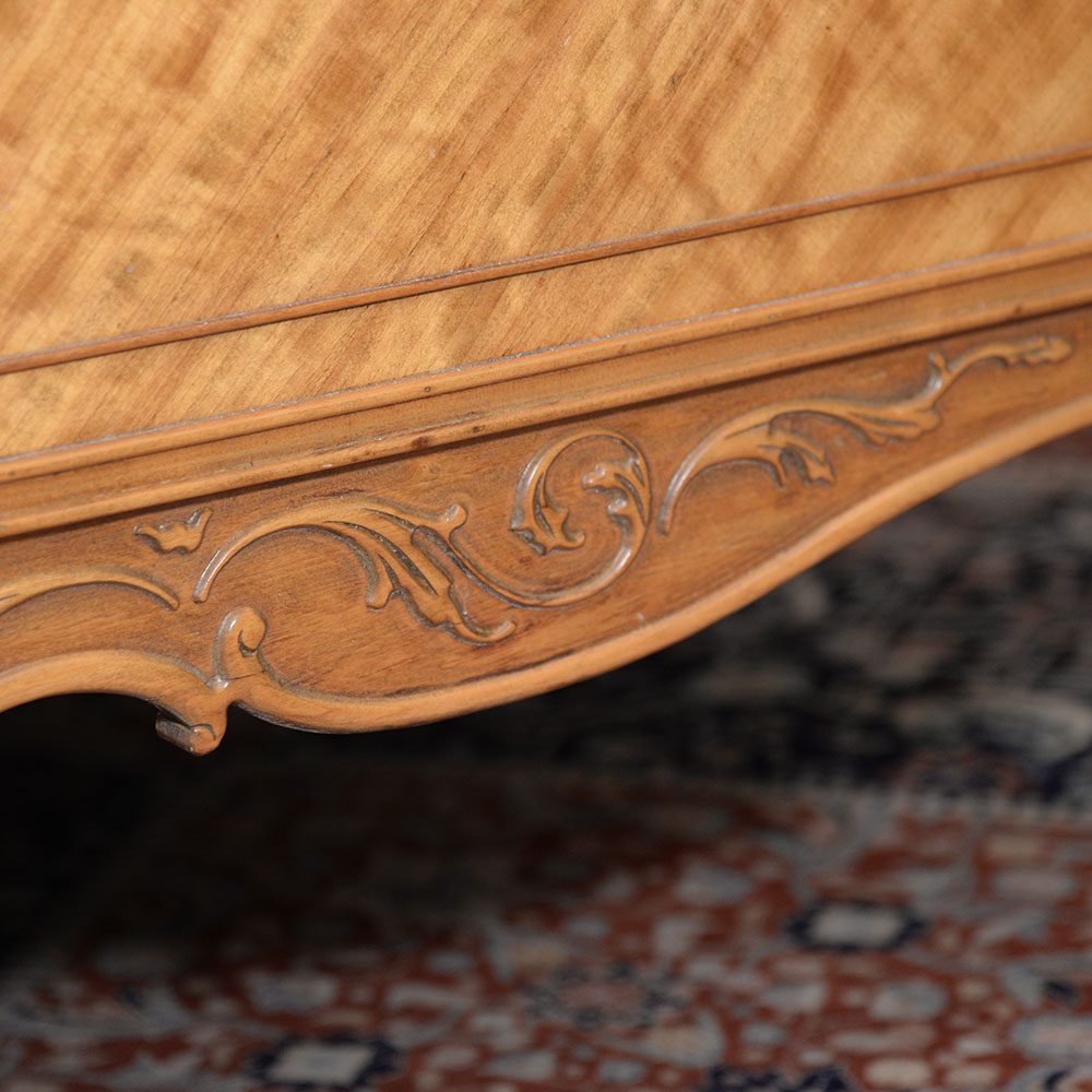 Vintage Louis XV Style Bedroom Suite