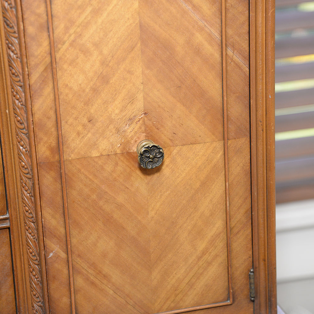 Vintage Louis XV Style Bedroom Suite