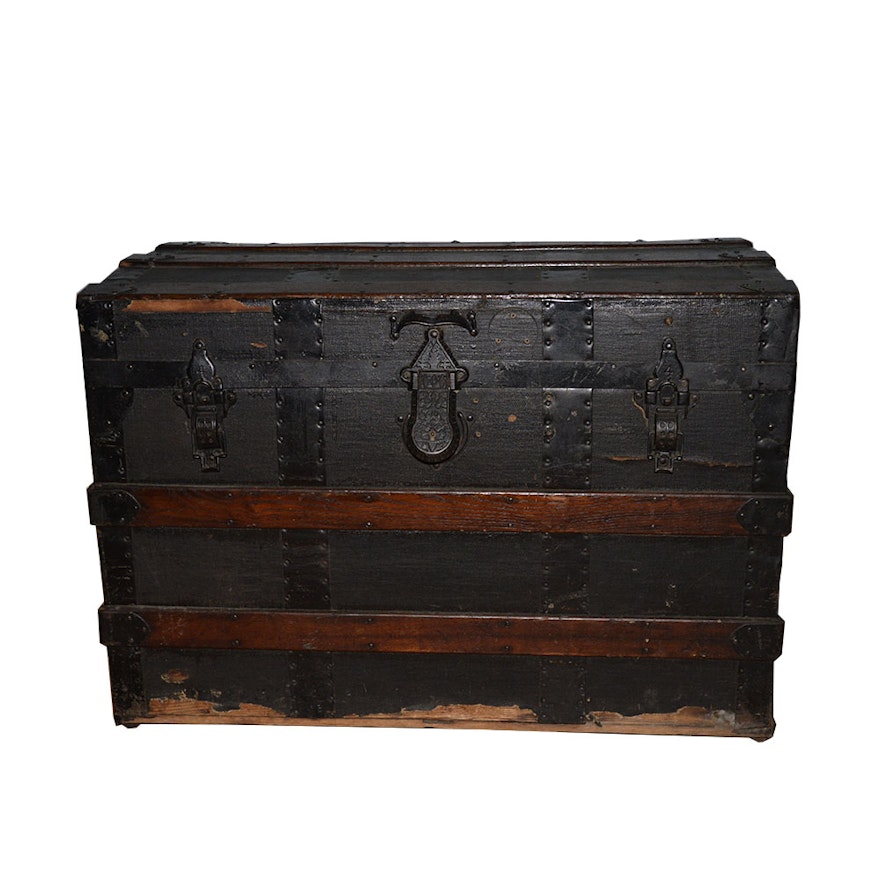 Early 20th Century Antique Travel Trunk