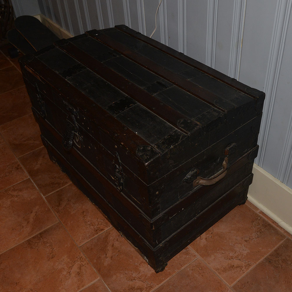 Early 20th Century Antique Travel Trunk