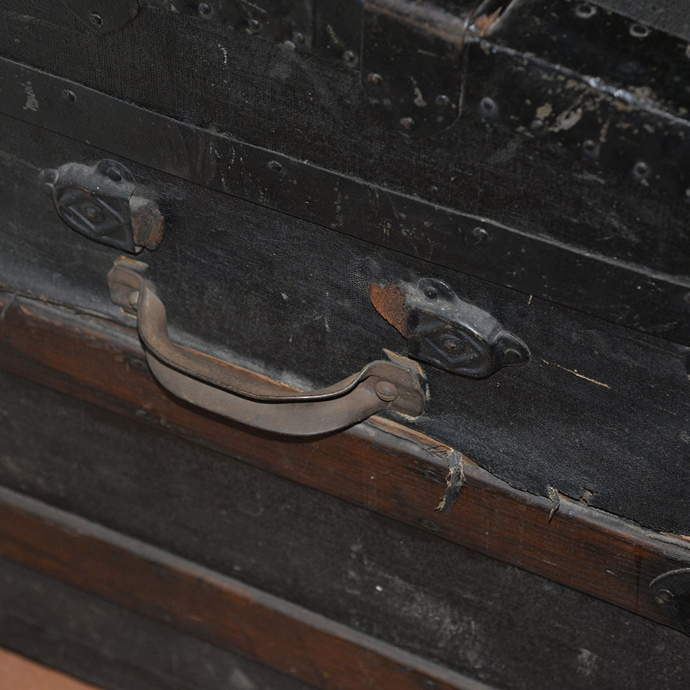 Early 20th Century Antique Travel Trunk
